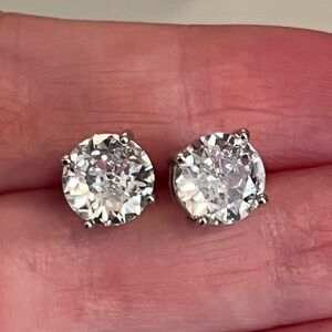 Silver Diamond Stud Earrings